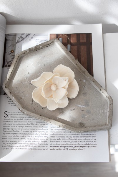 Kwiat SHOLA MAGNOLIA 